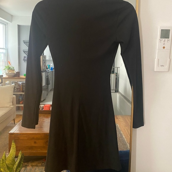 Long sleeve black dress - Picture 4 of 6